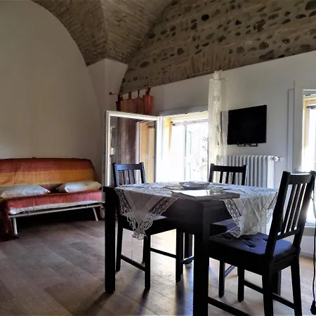 Aeroporto - Saltarelli Sopra Apartment *