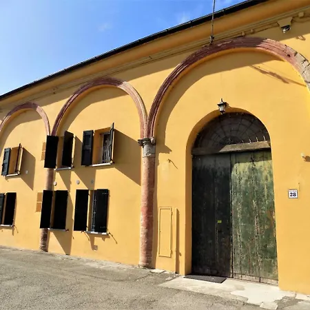 Aeroporto - Saltarelli Sopra *